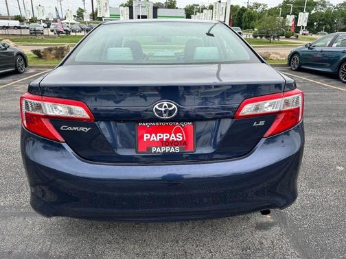 Parisian Night Pearl 2014 Toyota Camry LE