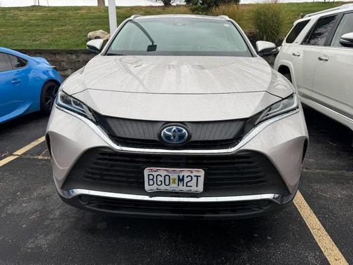 2022 Toyota Venza XLE