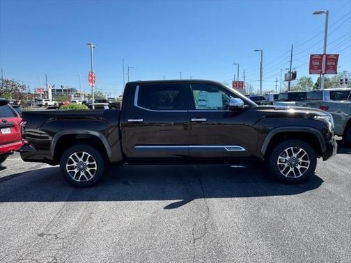 2025 Toyota Tundra Hybrid 1794 Edition