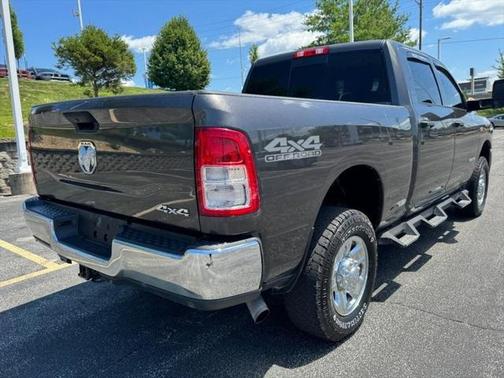 2021 RAM 2500 Tradesman Crew Cab 4x4 6'4' Box