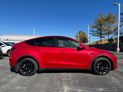 2023 Tesla Model Y Long Range Dual Motor All-Wheel Drive
