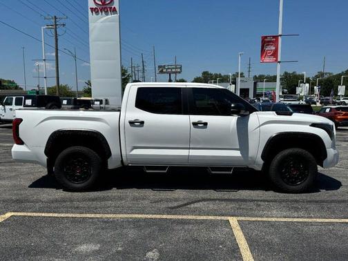 Ice 2025 Toyota Tundra Hybrid TRD Pro