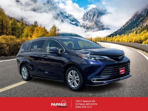 2023 Toyota Sienna Platinum 7 Passenger