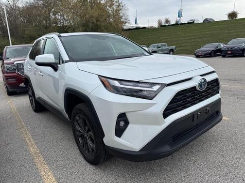 2023 Toyota RAV4 Hybrid XLE Premium
