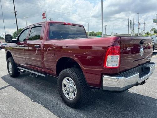2024 RAM 2500 Tradesman Crew Cab 4x4 6'4' Box