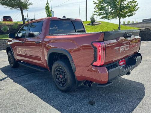 Terra 2024 Toyota Tundra Hybrid TRD Pro