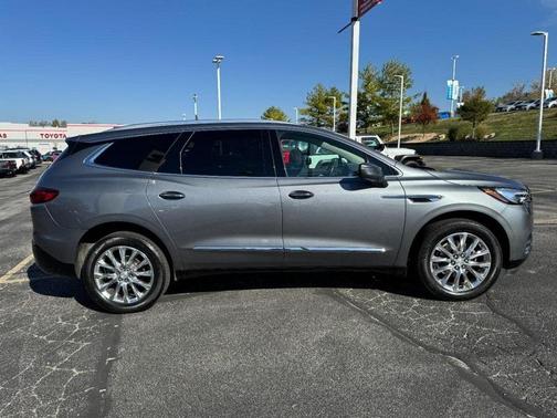 2021 Buick Enclave AWD Essence