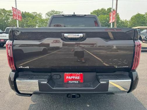 2025 Toyota Tundra Hybrid 1794 Edition