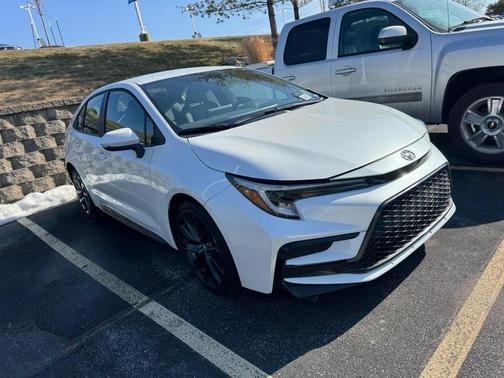 2023 Toyota Corolla SE