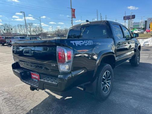 2020 Toyota Tacoma TRD Sport