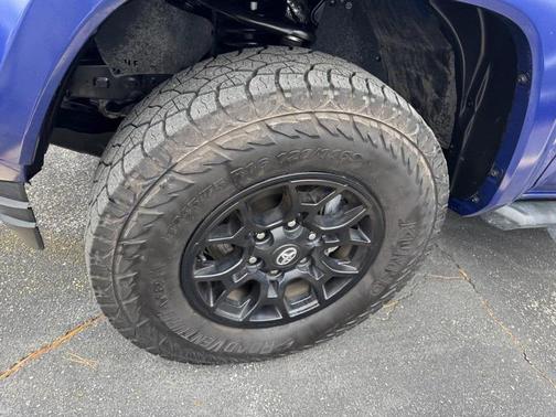 2022 Toyota Tacoma SR5