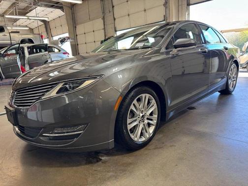 2015 Lincoln MKZ Base