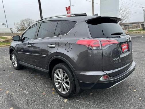 2017 Toyota RAV4 Limited