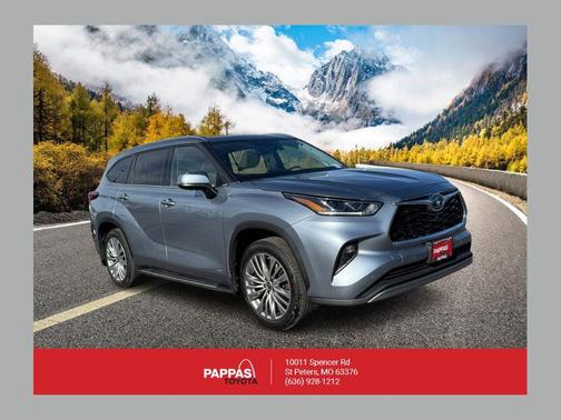 2023 Toyota Highlander Hybrid Platinum