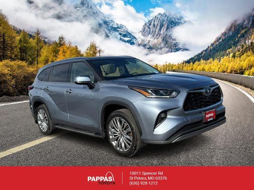 2023 Toyota Highlander Hybrid Platinum