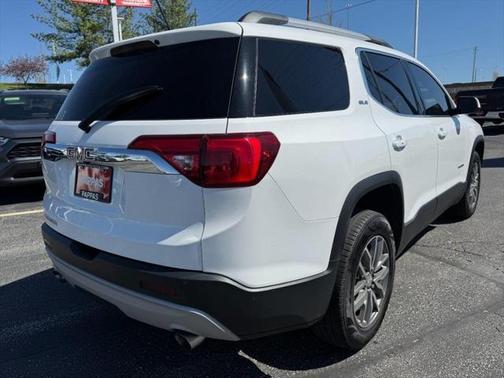 2019 GMC Acadia SLE-2