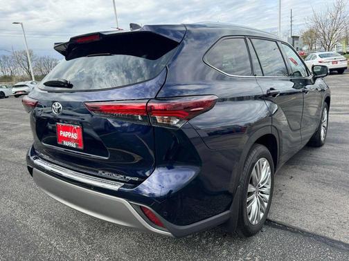 Blueprint 2025 Toyota Highlander Platinum