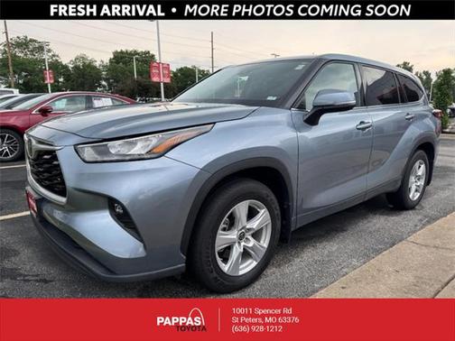 2020 Toyota Highlander LE