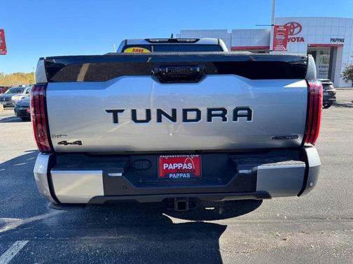 2026 Toyota Tundra Hybrid Platinum