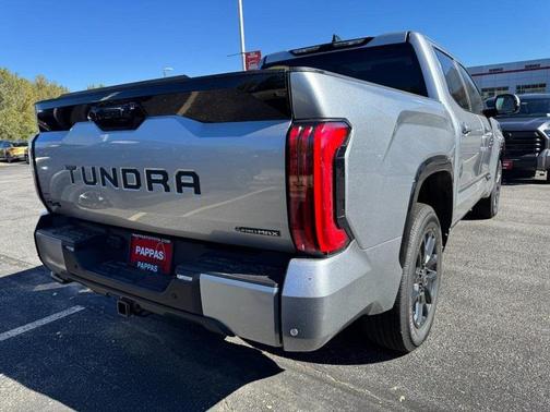 2026 Toyota Tundra Hybrid Platinum