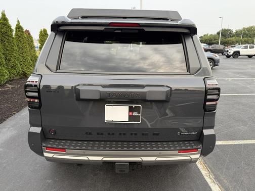 2025 Toyota 4Runner Hybrid Trailhunter