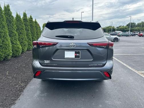 2024 Toyota Highlander Limited