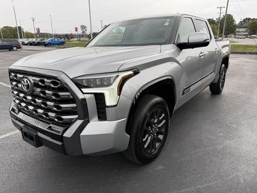 2023 Toyota Tundra Platinum