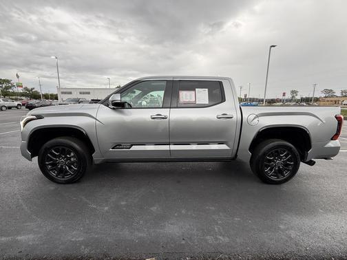 2023 Toyota Tundra Platinum