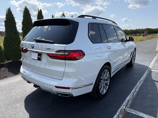 2022 BMW X7 xDrive40i
