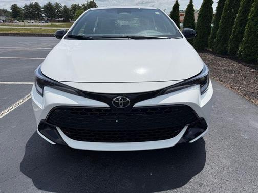 Ice Cap 2026 Toyota Corolla SE