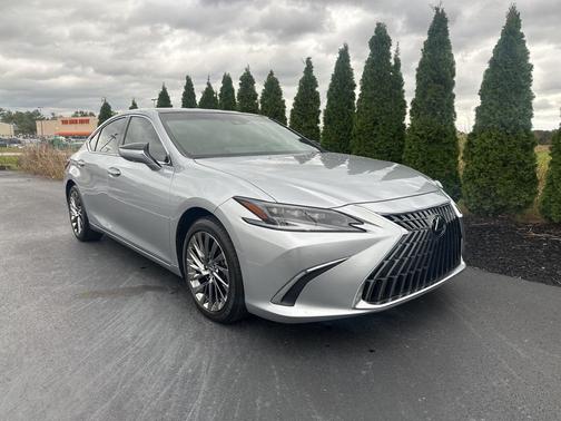 2025 Lexus ES 350 Ultra Luxury
