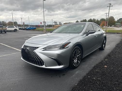 2025 Lexus ES 350 Ultra Luxury