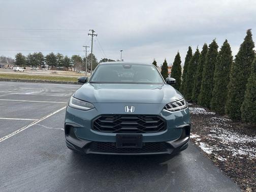 2025 Honda HR-V AWD Sport