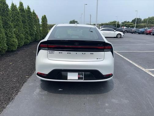 2024 Toyota Prius XLE