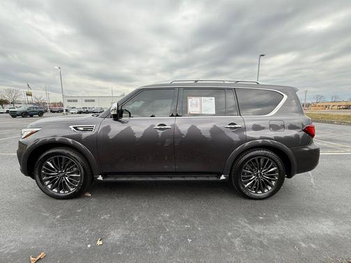 2023 INFINITI QX80 SENSORY AWD