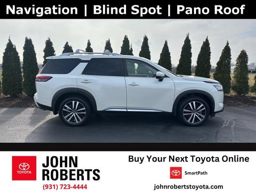 2024 Nissan Pathfinder Platinum FWD