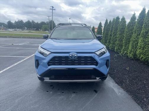 2023 Toyota RAV4 Hybrid SE