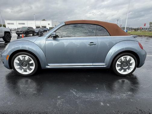 2019 Volkswagen Beetle 2.0T S