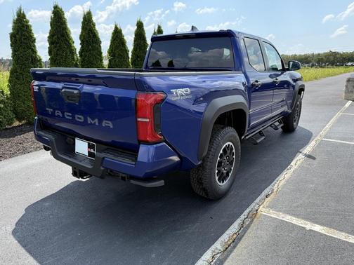 2025 Toyota Tacoma TRD Off Road