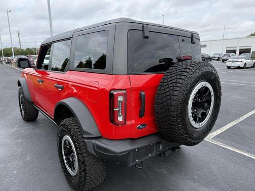 2023 Ford Bronco Badlands