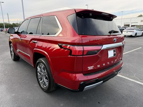2024 Toyota Sequoia Capstone