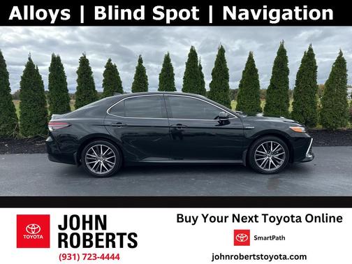 2021 Toyota Camry Hybrid XLE