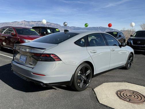 2025 Honda Accord Hybrid Sport-L