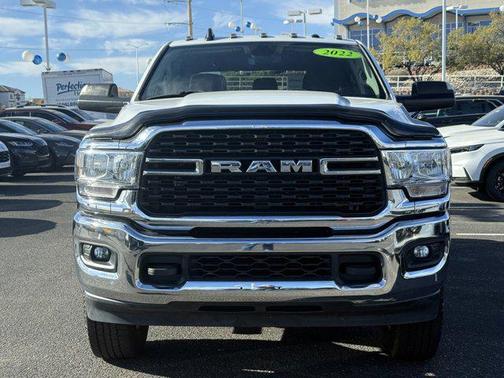 2022 RAM 2500 Big Horn Mega Cab 4x4 6'4'' Box