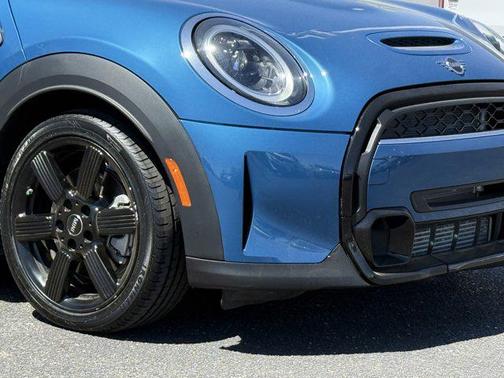 2023 MINI Hardtop Cooper S