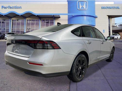 2025 Honda Accord Sport SE 1.5T