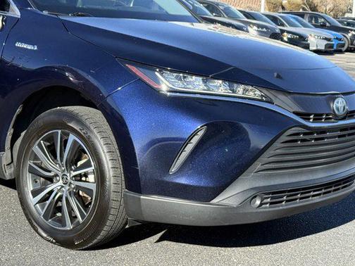 2021 Toyota Venza LE