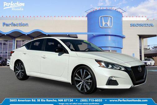 2022 Nissan Altima SR FWD