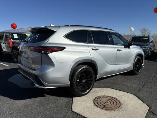2024 Toyota Highlander XSE