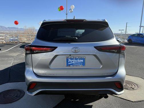 2024 Toyota Highlander XSE